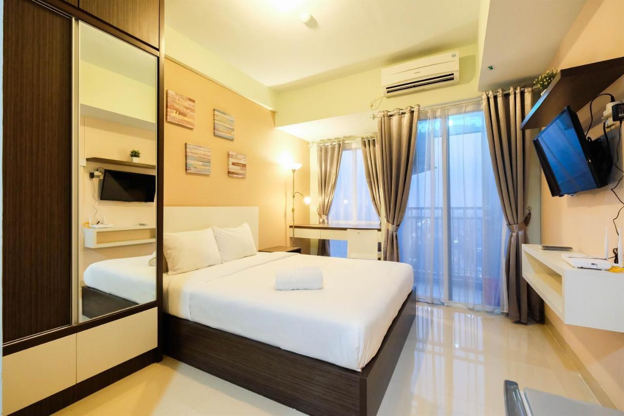 Comfortable Studio Grand Dhika City Apartment By Travelio Bekasi Exterior photo